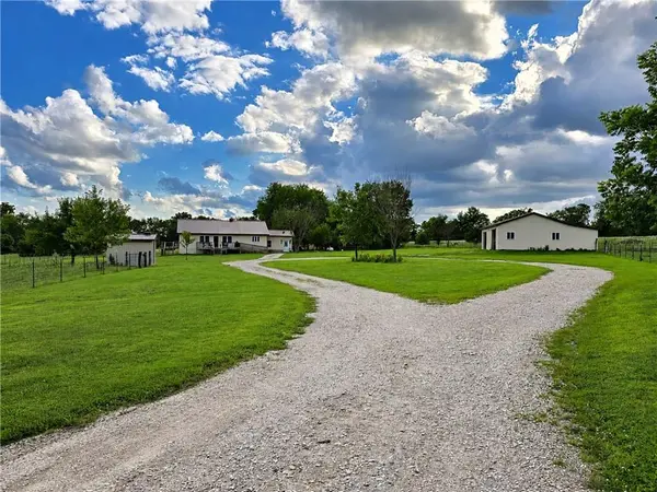 810 SW 1101 RD, Holden, MO 64040