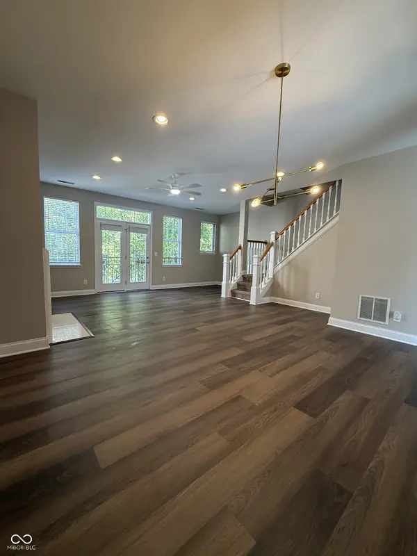 925 Junction PL, Indianapolis, IN 46220