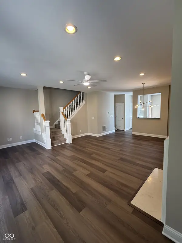 925 Junction PL, Indianapolis, IN 46220