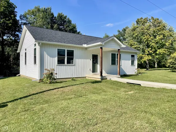4839 Cataract Courts DR, Cloverdale, IN 46120