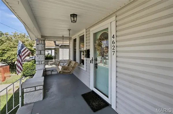 4627 Tiemann AVE, St Louis, MO 63123