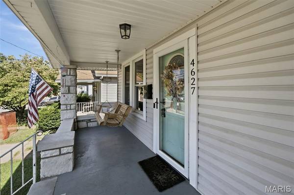 4627 Tiemann AVE, St Louis, MO 63123