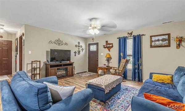 1102 Hwy Z, Belleview, MO 63623