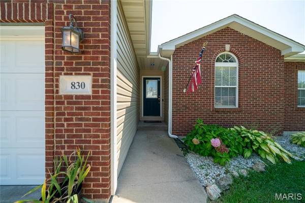 830 S Central ST, Centralia, MO 65240