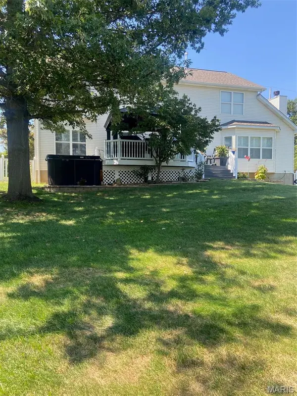 5576 Kellridge LN, Unincorporated, MO 63128