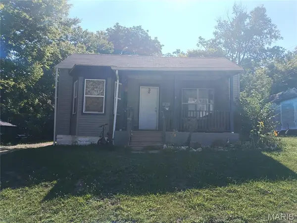 210 N Market ST, Warrenton, MO 63383