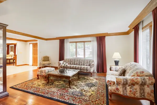 616 W Park ST, Arlington Heights, IL 60005