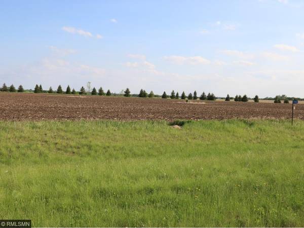 35868 Sharon Prairie DR, Le Sueur, MN 56058