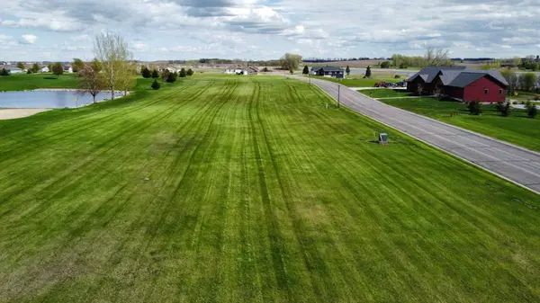 3051 Eastbay AVE, Balaton, MN 56115