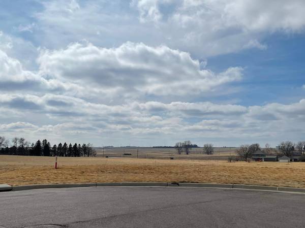 421 7th AVE W, Edgerton, MN 56128
