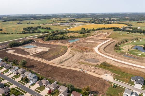373 Somerby Pkwy NE, Byron, MN 55920