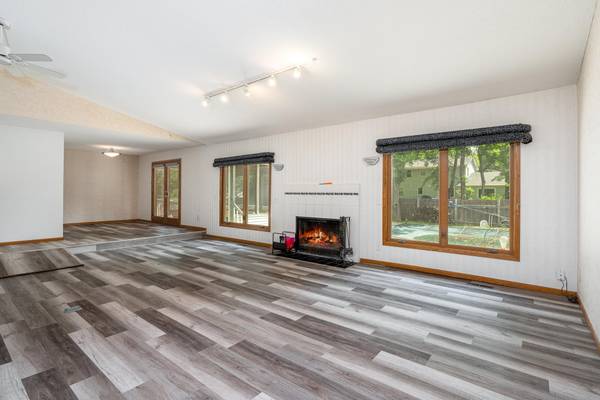 3620 Saratoga LN N, Plymouth, MN 55441