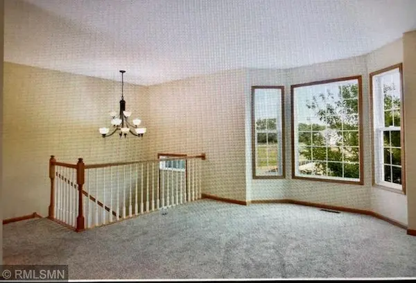 1760 Riverside DR, Shakopee, MN 55379