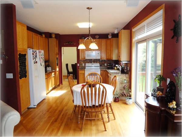 17715 48th PL N, Plymouth, MN 55446