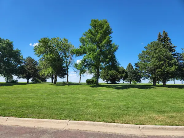 1307 Northridge DR, Lakefield, MN 56150