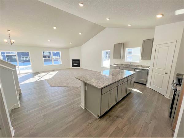 13680 Carrakay WAY, Rosemount, MN 55068