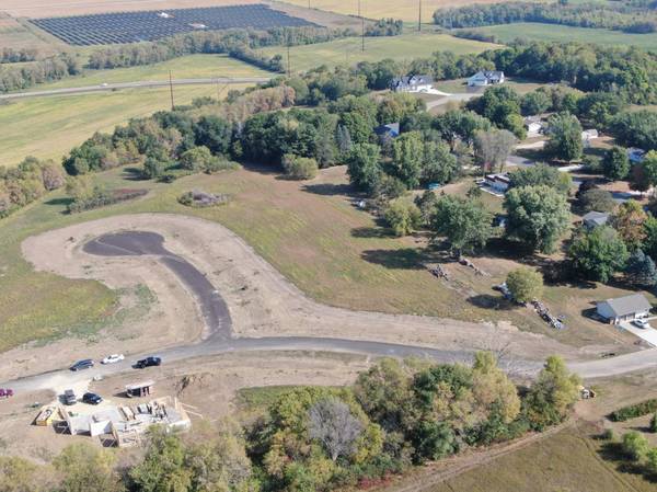 912 SW 8th ST, Pine Island, MN 55963