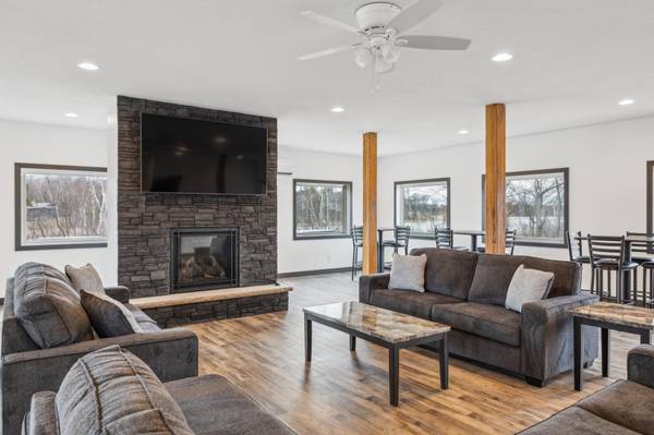 4492 Brady Blvd., Brainerd, MN 56401