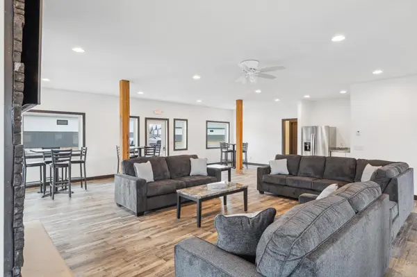 4492 Brady Blvd., Brainerd, MN 56401