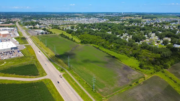 1-3XX Lakeville BLVD, Lakeville, MN 55044