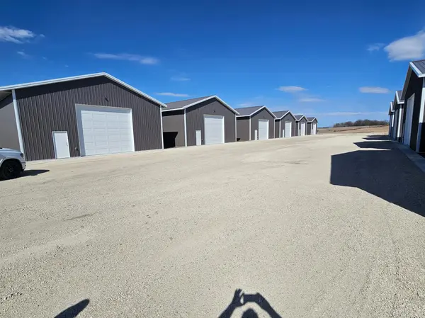 Unit #15 Bedman DR NW, Alexandria, MN 56308