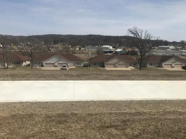 266 Reagan PL NW, Chatfield, MN 55923