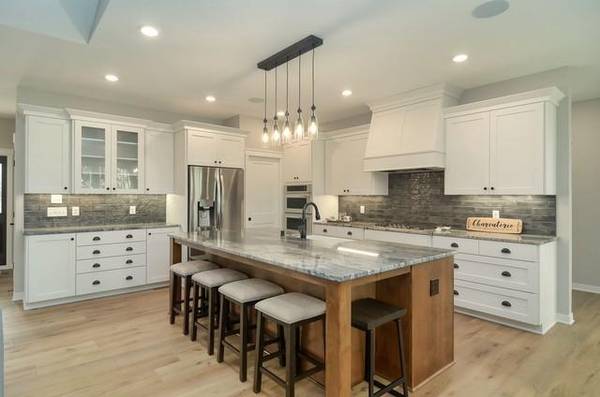 6478 Fox RD, Lino Lakes, MN 55014