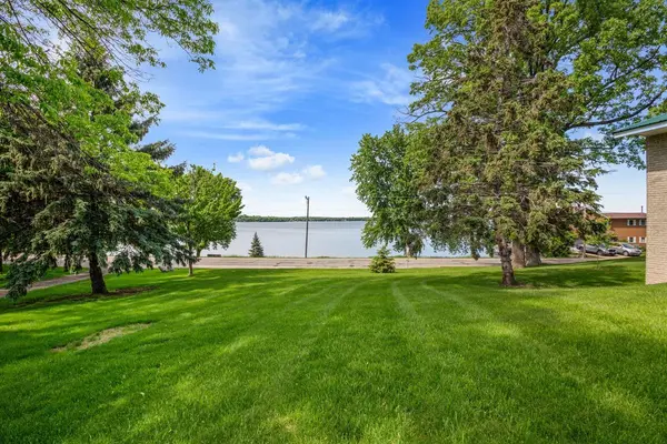 1430 Pulaski RD, Buffalo, MN 55313