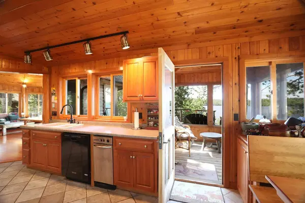 2928 Waters Island and Dock Van Vac Road, Ely, MN 55731
