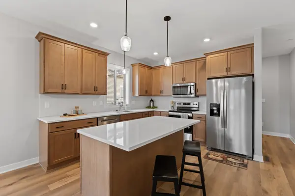 700 Shardlow PL NE, Byron, MN 55920