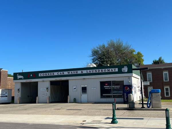 104 W Central ST, Springfield, MN 56087