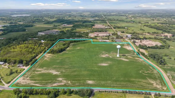4205 Willow DR, Medina, MN 55340