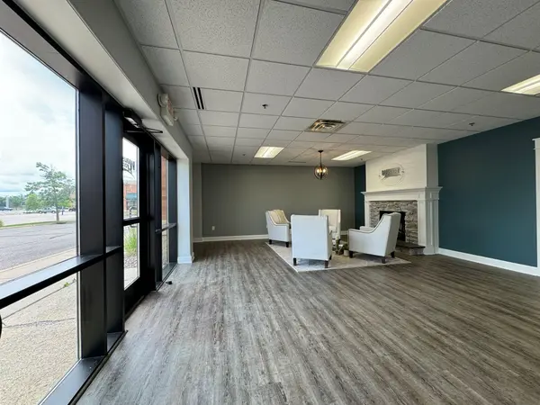 2850 Cutters Grove AVE #Suite 106, Anoka, MN 55303