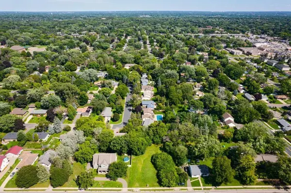 1836 Hamline AVE N, Roseville, MN 55113