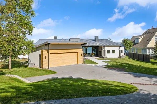 355 Lake AVE S, Spicer, MN 56288