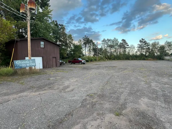 327 Fire Monument RD, Hinckley, MN 55037