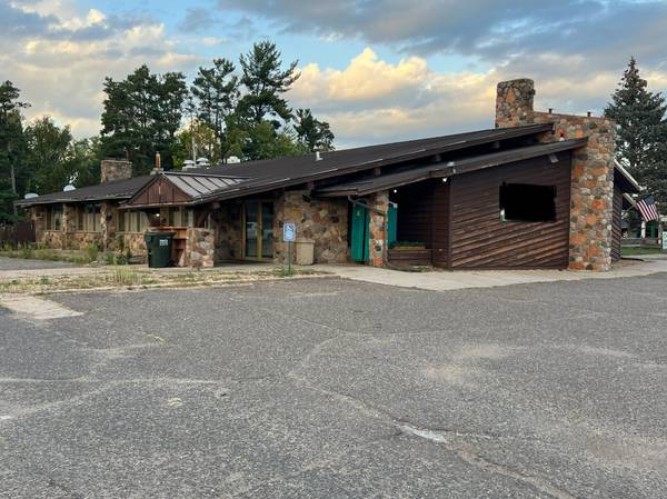327 Fire Monument RD, Hinckley, MN 55037