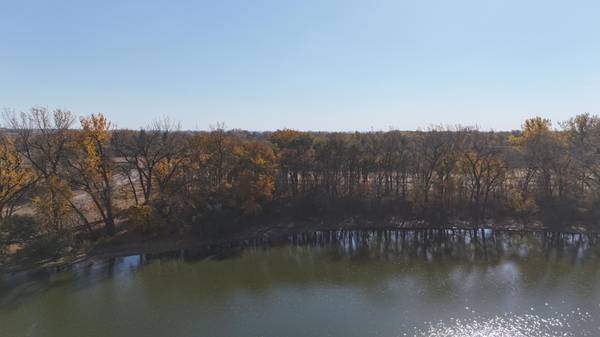 16 Cottonwood Lake BLVD, Windom, MN 56101