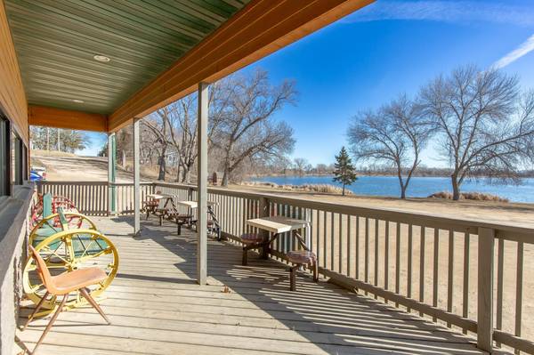 35032 Clear Lake LN, Le Center, MN 56057