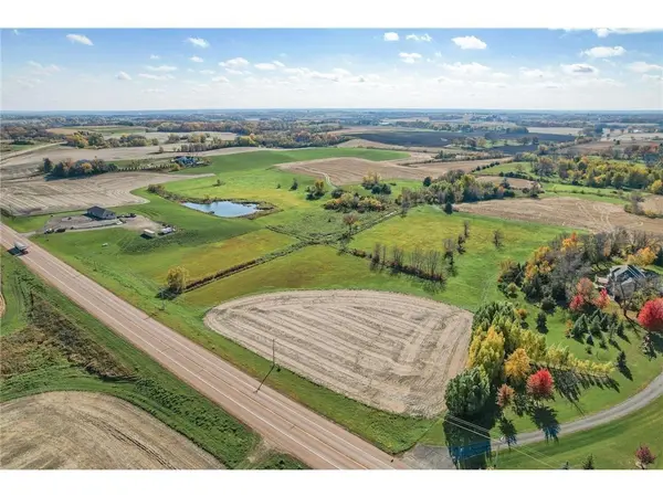 XXX Co Road 10, Chaska, MN 55318