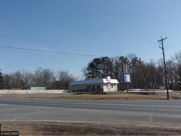 426 US Highway 63, Clear Lake, WI 54005