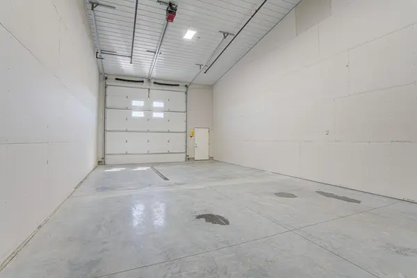 721 Industrial BLVD #D2, Watertown, MN 55388