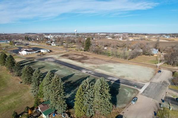 202 4th AVE NE, Pelican Rapids, MN 56572