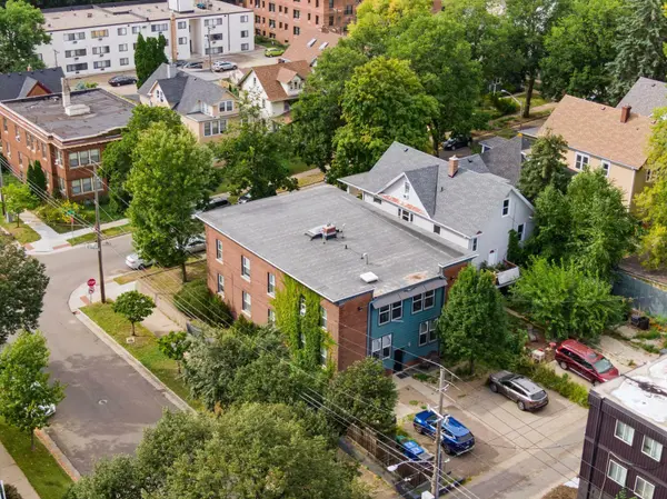 2125 Harriet AVE, Minneapolis, MN 55405