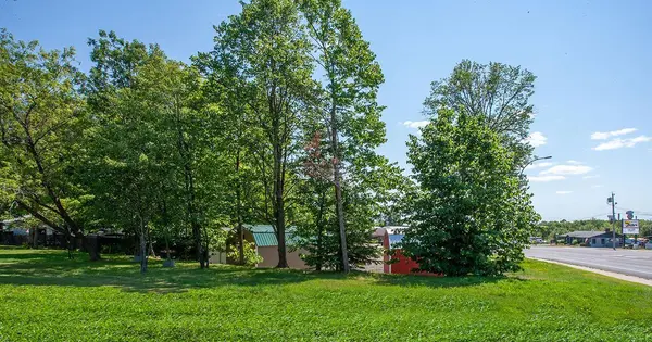 516 Sunnyside DR, Cloquet, MN 55720