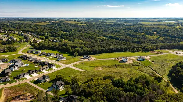 3530 Bella Terra RD NE, Rochester, MN 55906