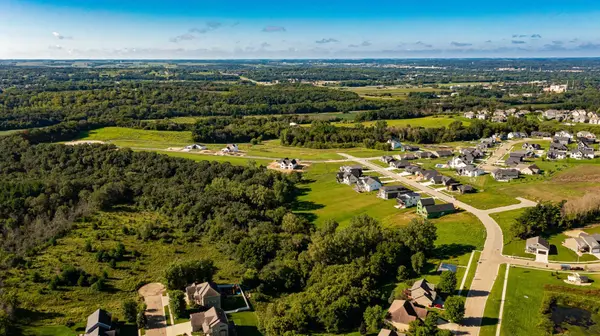 3338 Bella Terra RD NE Rochester, MN 55906