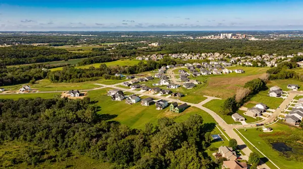 3338 Bella Terra RD NE Rochester, MN 55906