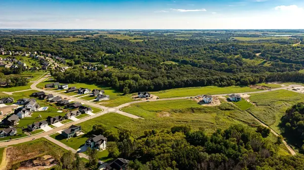3322 Bella Terra RD NE, Rochester, MN 55906