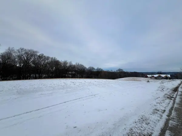 27055 River View CT, Red Wing, MN 55066